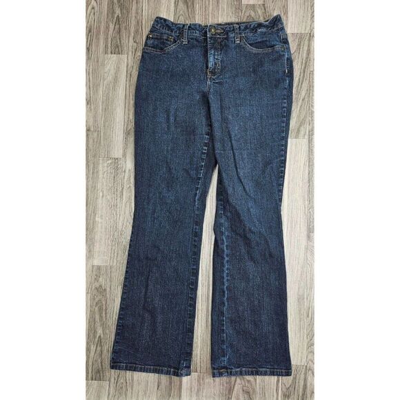 (3/$35) St. John's Bay Womens Size 8 Short Pockets Bootcut Denim Blue Jeans - Picture 1 of 10